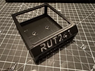 RUT241 Mount