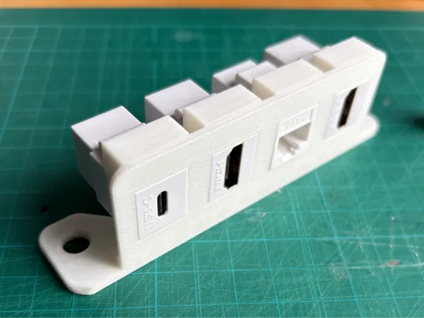 https://makerworld.bblmw.com/makerworld/model/USbdddcb5f36adbb/design/2024-12-09_898ee9eb243e2.png