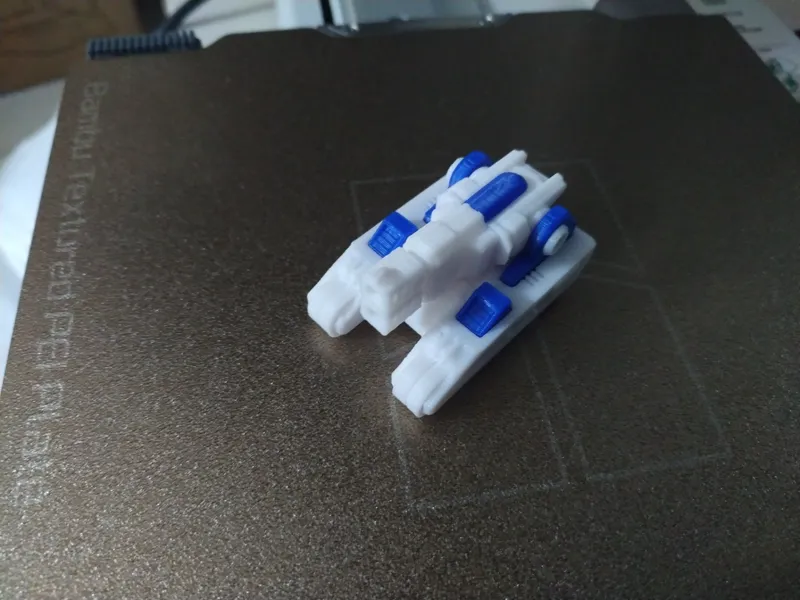 Easy Scifi Assemblable Tank