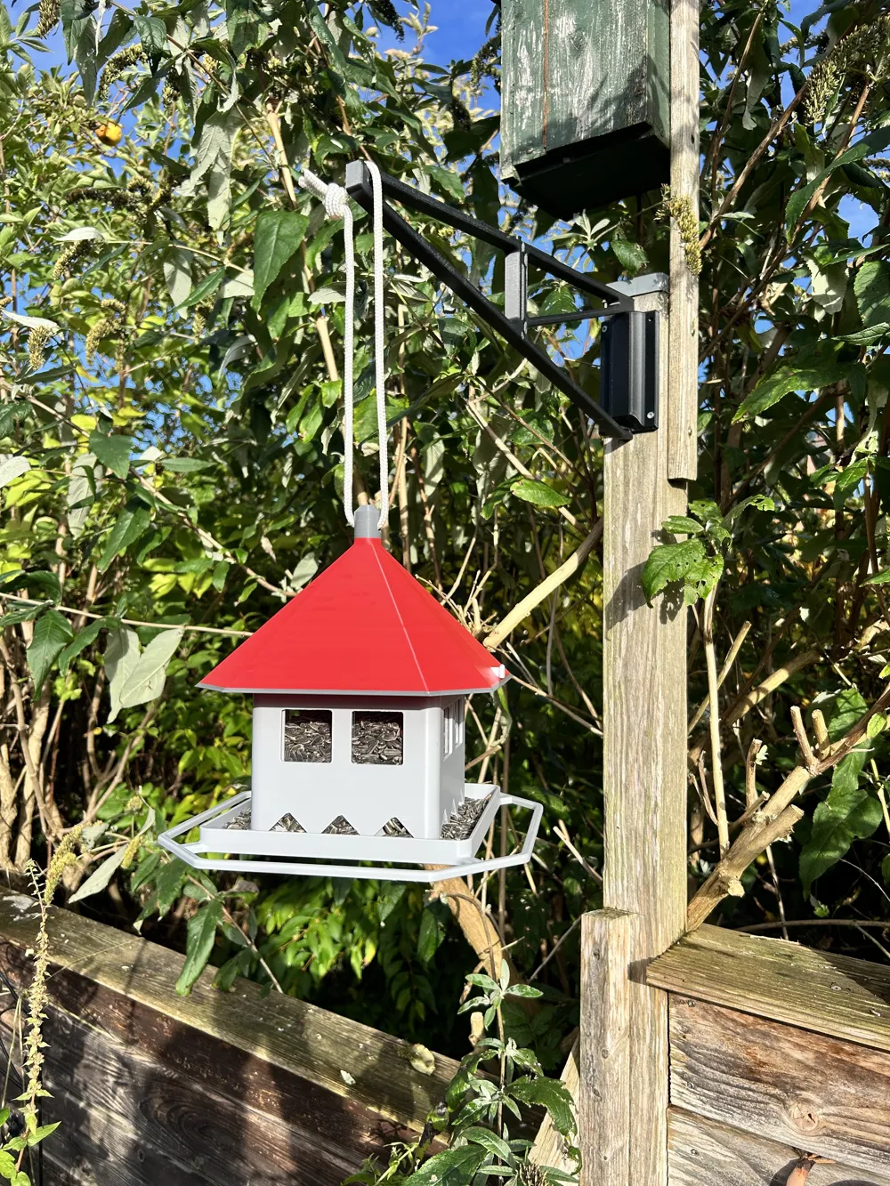 Bird feeder with a large feed storage hopper - Free 3D Print Model ...