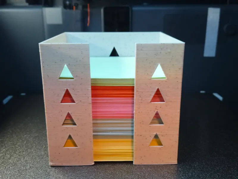 Note holder