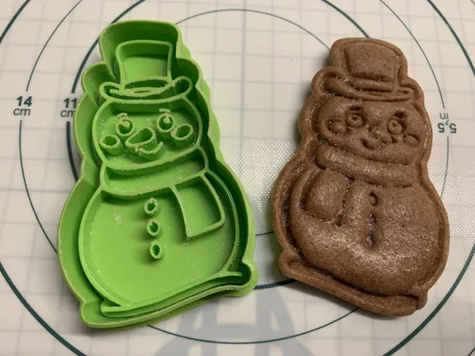 Snowman cookie cutter