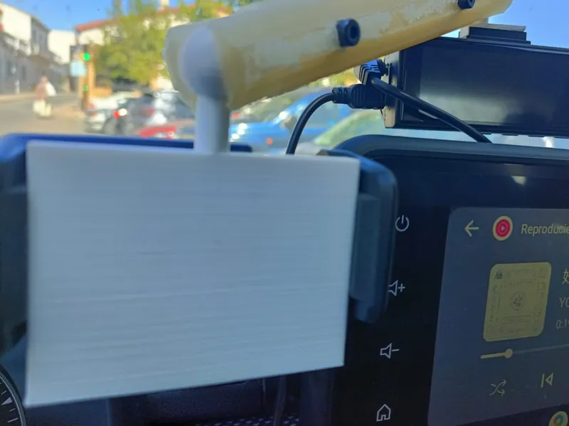 RAM Mount para soporte de móvil – Dacia Sandero