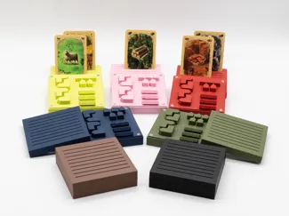 Catan Compatible Game Case with Pieces - Magnetic