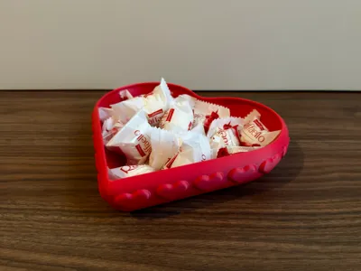 Heart snack bowl