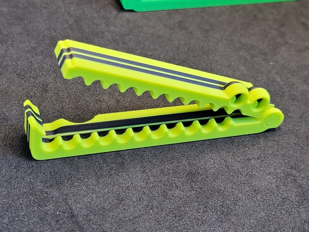 Crocodile Clamp 3.0 - Free 3D Print Model - MakerWorld