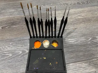 painting station