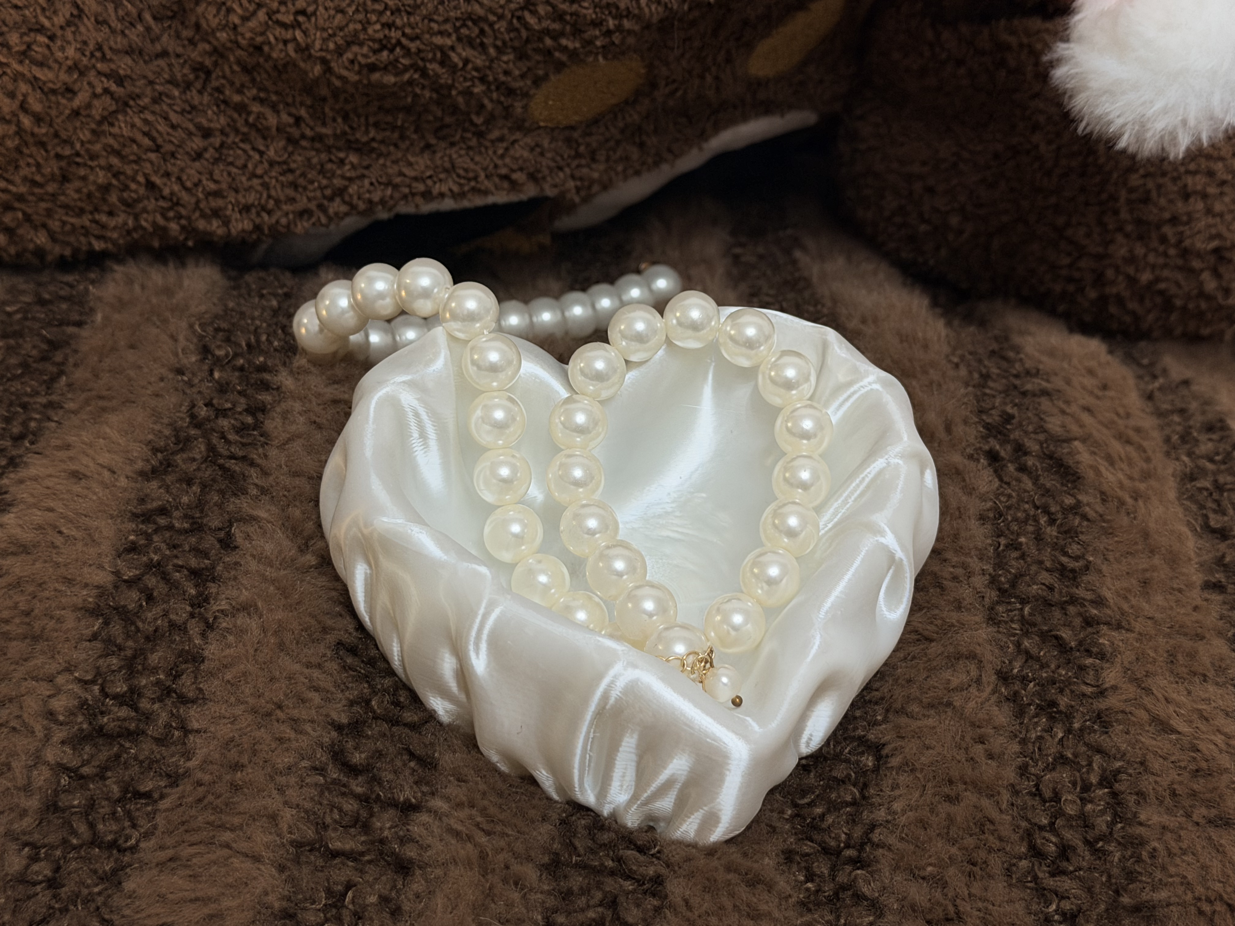 Miniatura 1 do modelo 3D 美丽爱心丝绸首饰盒（无支撑）