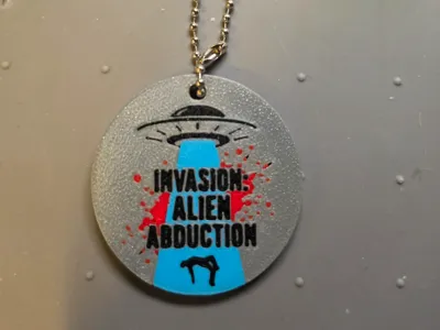 HHN 35 2026 Invasion: Alien Abduction Keychain