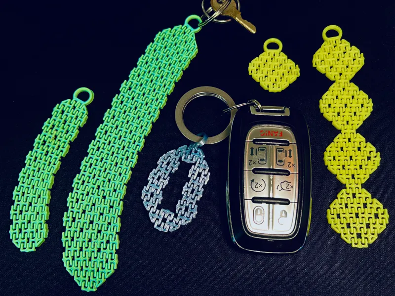 PipeLink Chainmail Keyrings