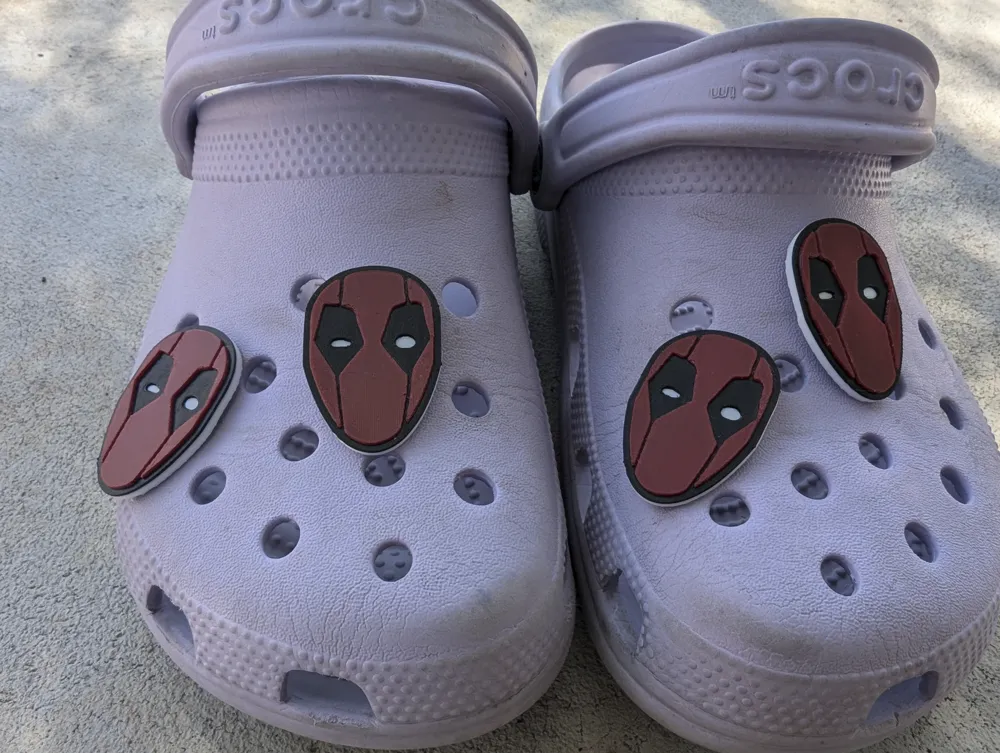 Deadpool croc charm by MinerJ - MakerWorld