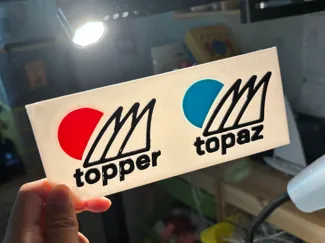Topper Topaz logo plate