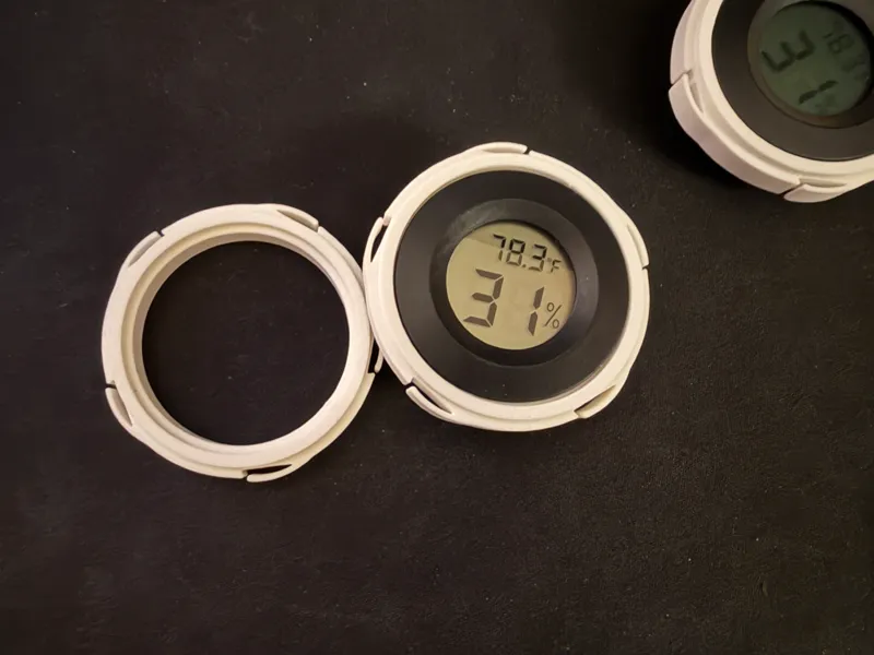 Hygrometer Insert for Cereal-type Dry Box