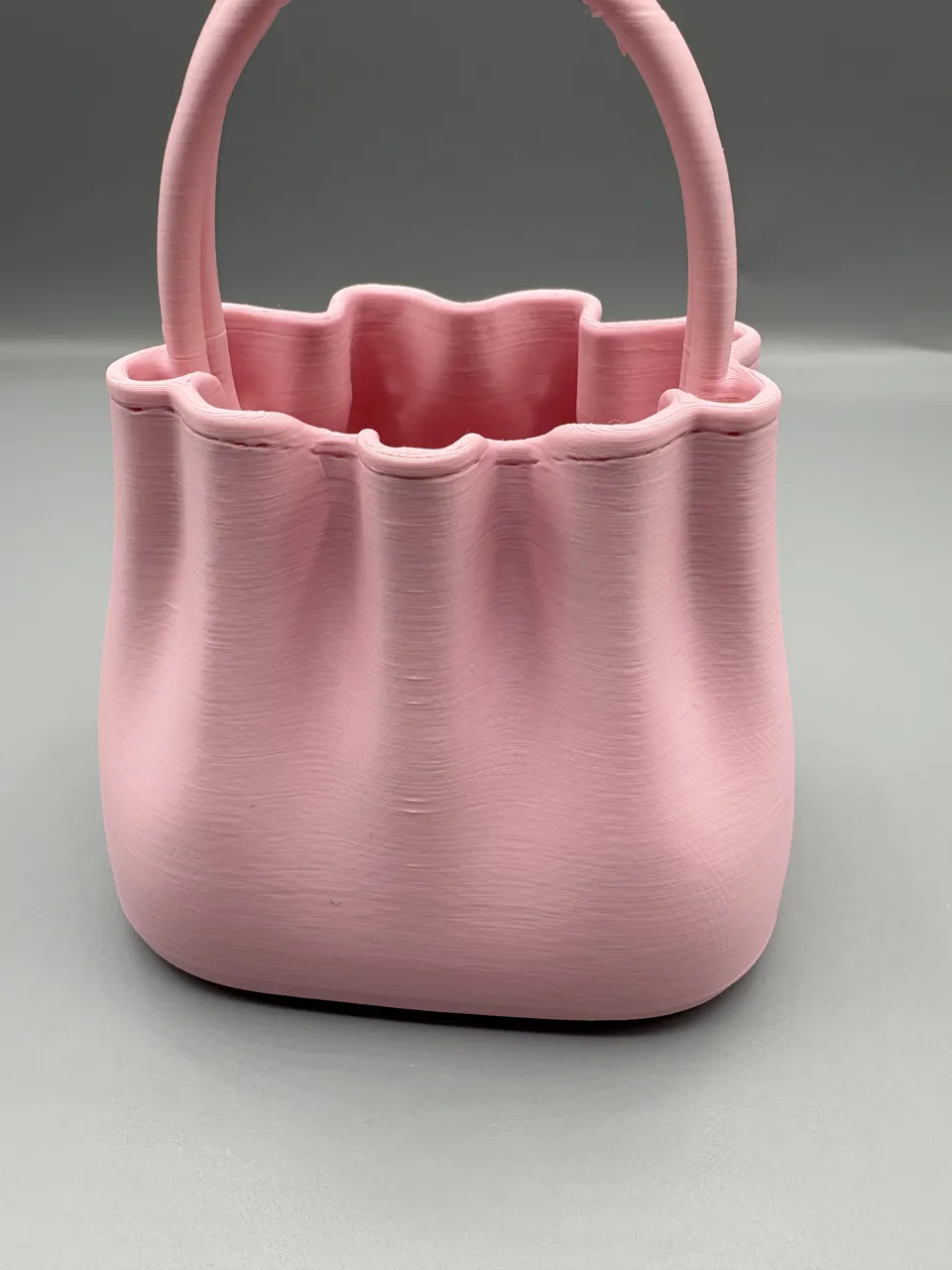 Sculptural Drawstring Makeup Brush Organizer view 3