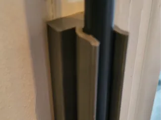 Clip mural barrière enfant/chien