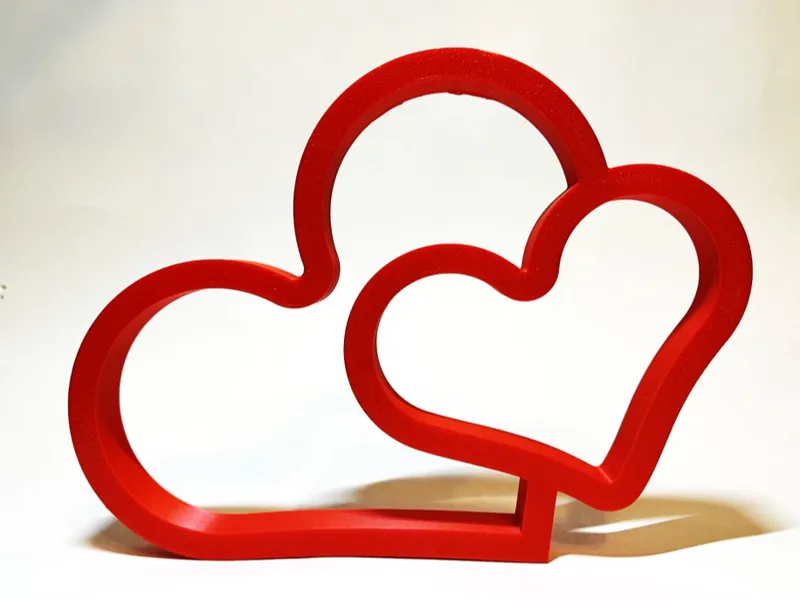 Valentines linked love hearts