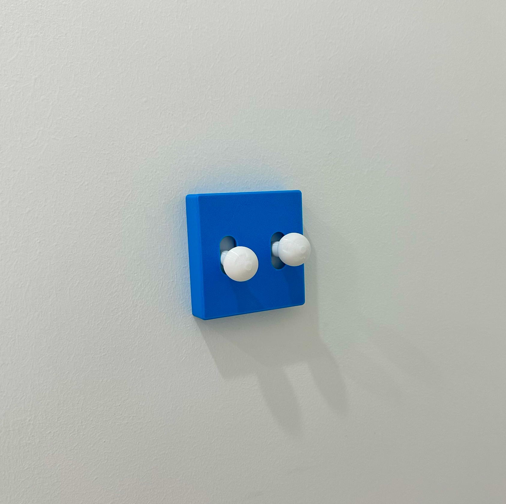 Miniatura 1 do modelo 3D 开关面板装饰｜哆啦A 梦配色｜兼容 86*88 尺寸｜单开双开