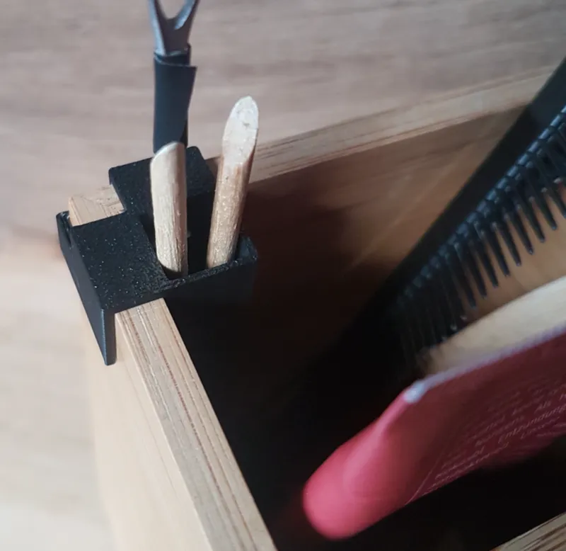 Small Dragan Organizer