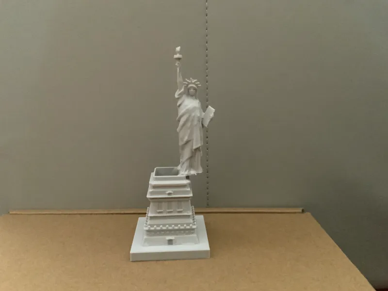 Liberty Lurker