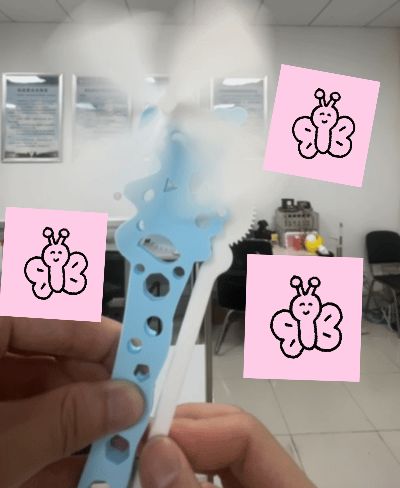 手捏风扇（呼呼出风）