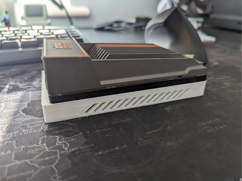 ZimaBoard flipped PCIe mount