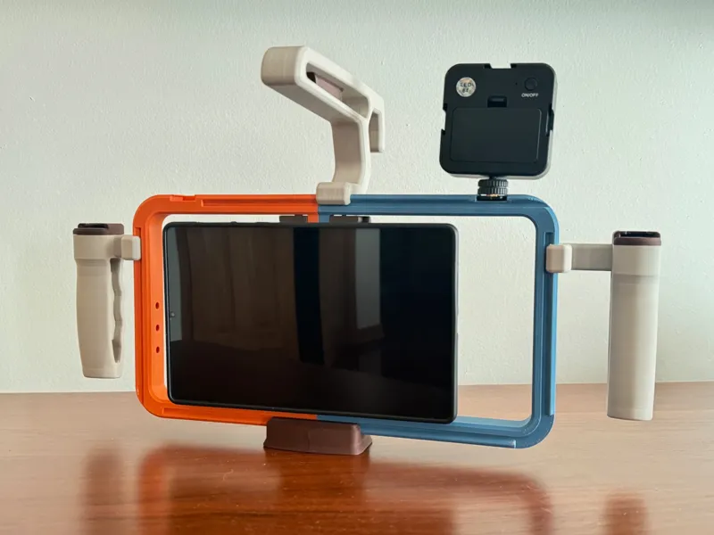 Modular Phone Cage with A1 Mini support