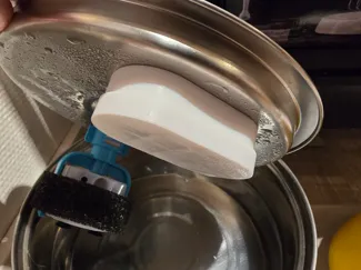 Cat fountain filter basket