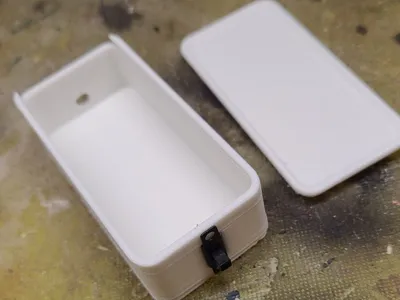 9 volt battery slide box with switch