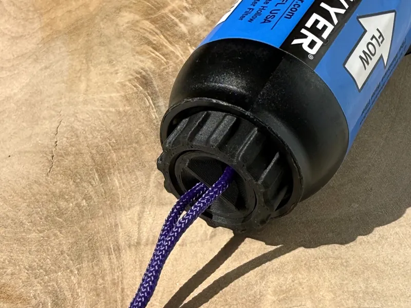 Sawyer Squeeze Drip Cap w/ swivel tether point