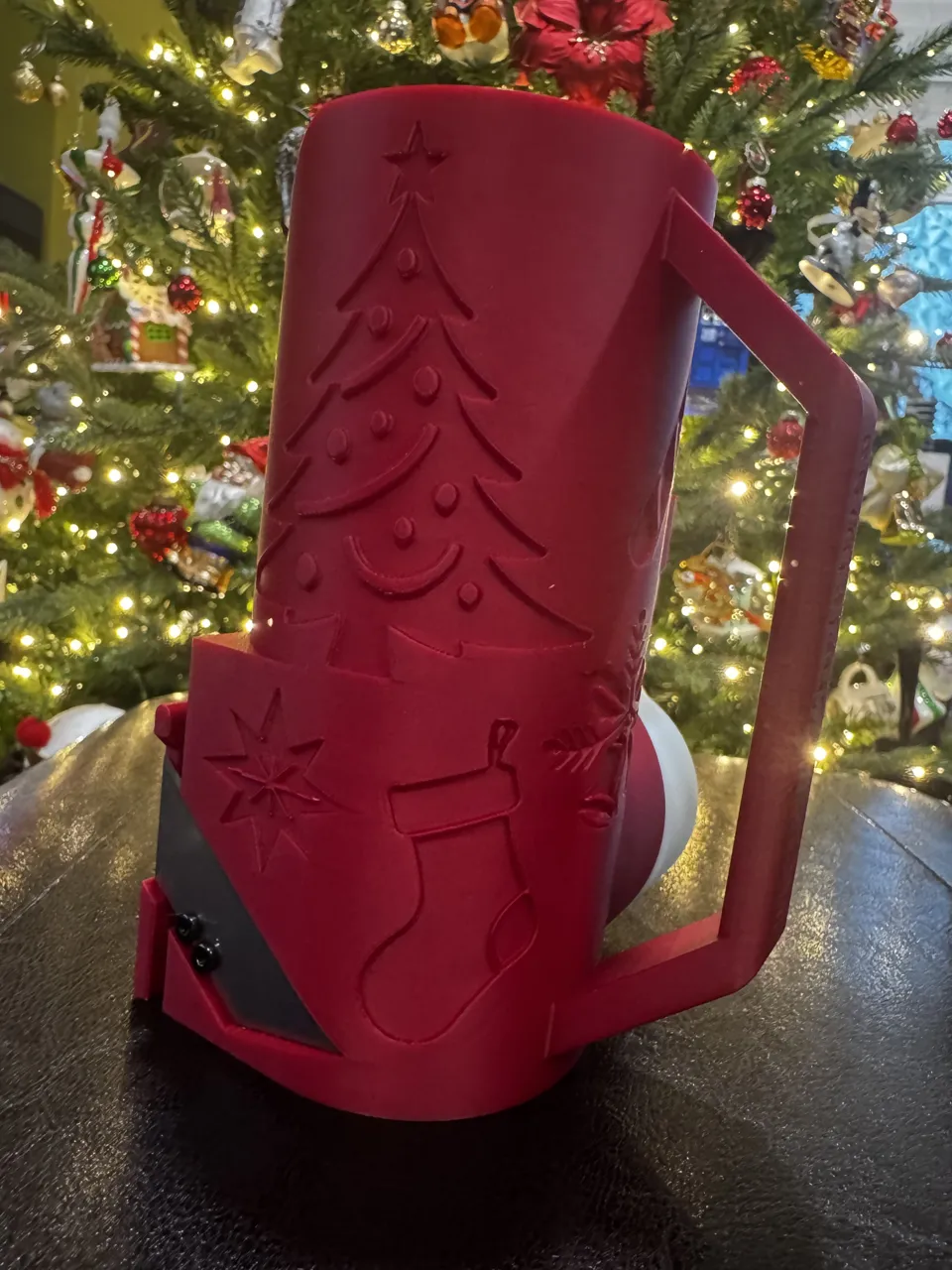 Gift Wrap Cutter Deluxe - Wrapping Paper Station view 2
