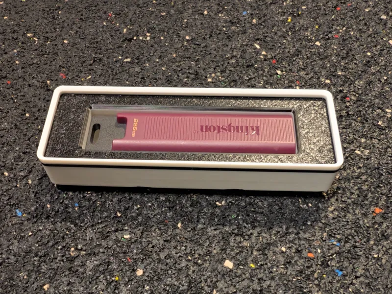 Kingston data traveler max gridfinity