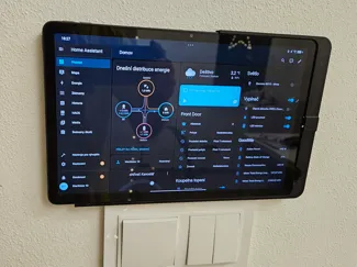 Lenovo Tab M11 Tablet_Wall-mount