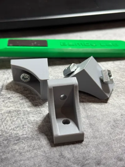 20mm x 20mm profile corner support bracket