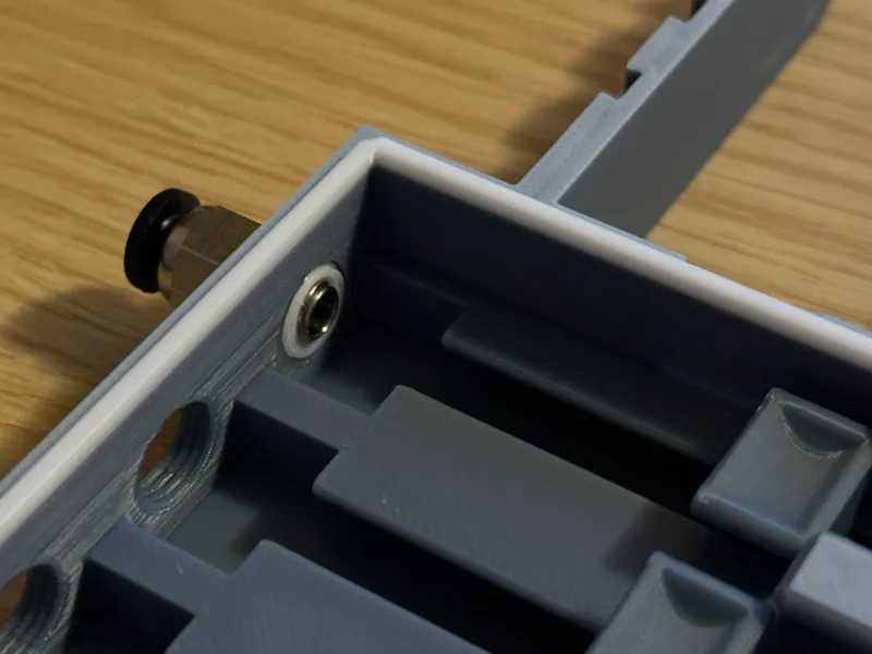 用于PC4-M10孔洞转PC4-M6连接器