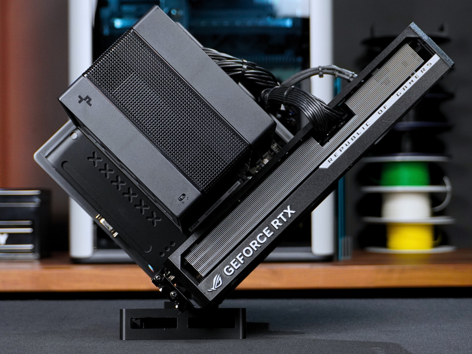 Open Frame ITX Stand
