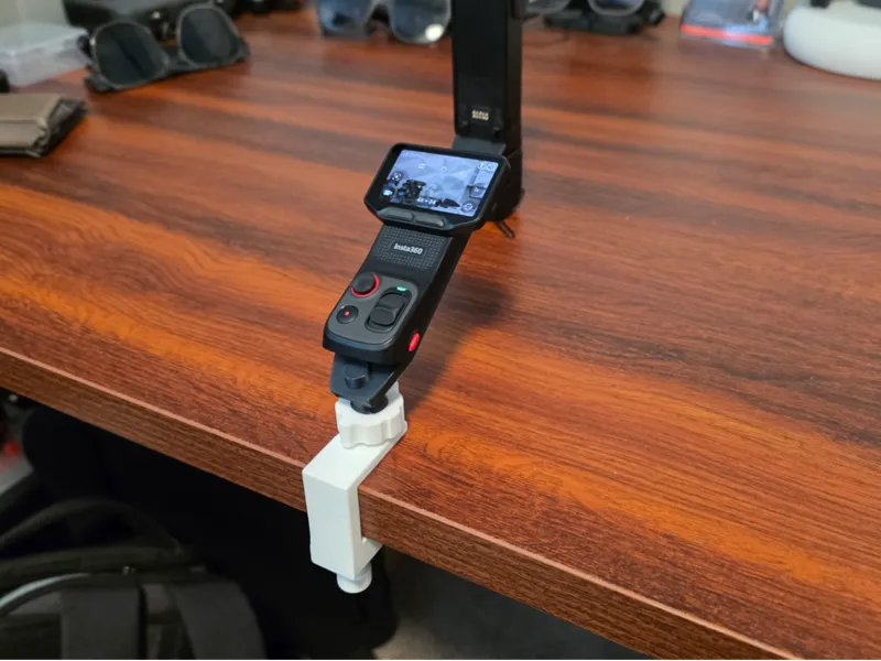 Insta360 Luna Ultra Screen Desk Mount