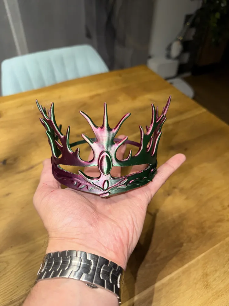 Spezielles Design, Thron, Königin, Krone, Ornament, Sammlerstück, dekoratives Geschenk