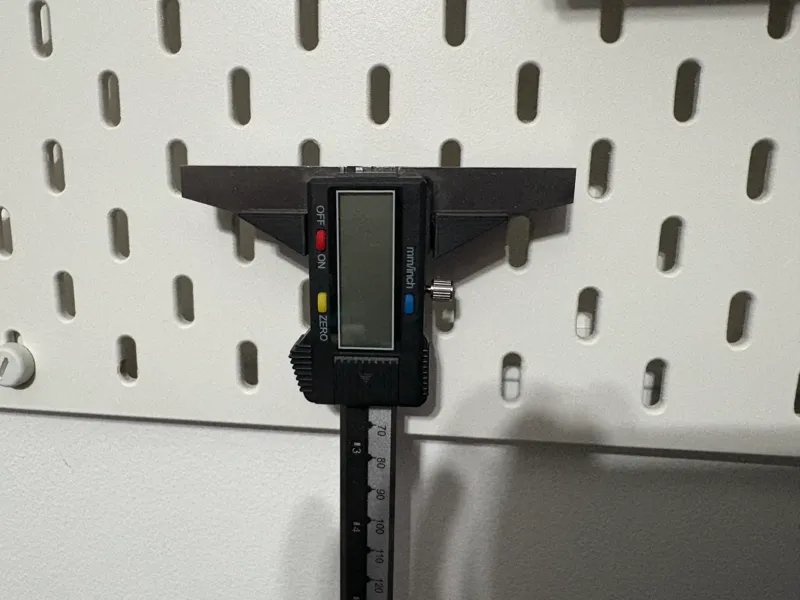 Depth Gauge Mount for Skadis peg board 