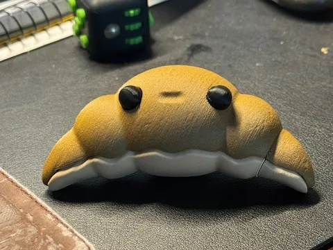 Croissant - Desk Buddies