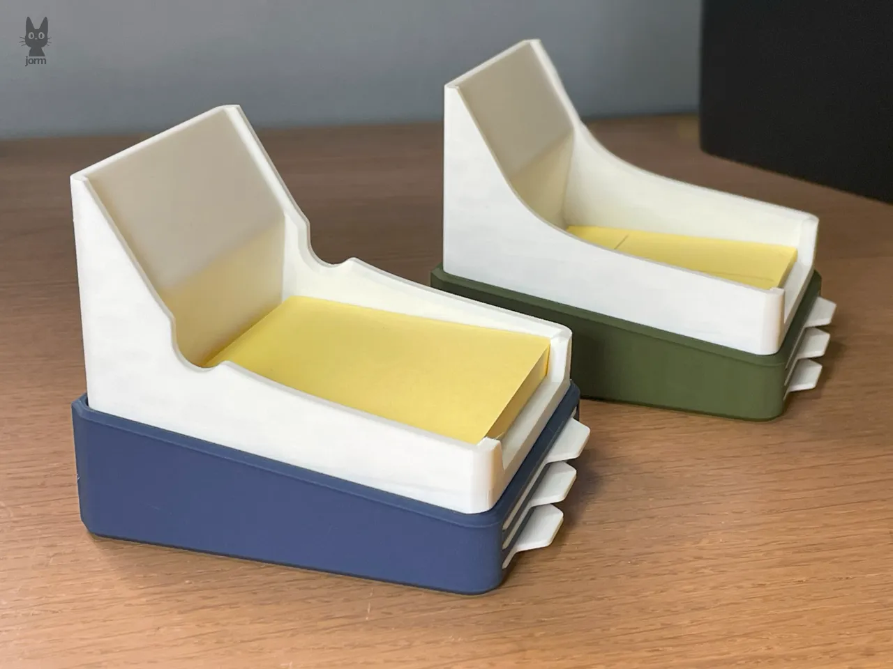 Sticky Note Holder with Stencils view 2