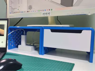Save the neck of desk workers - Monitor riser