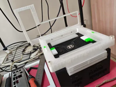 Simple open-frame ITX rack, ATX/SFX power supply compatible.