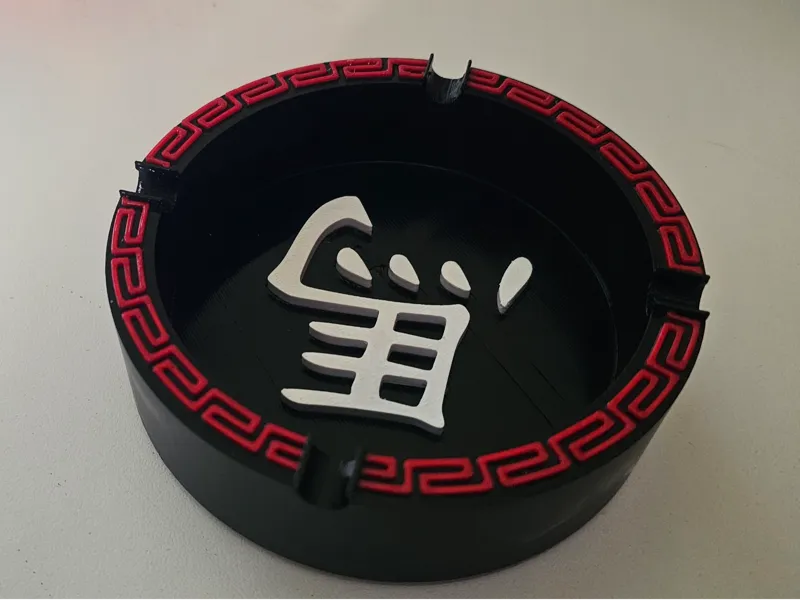 Cenicero temática china multicolor