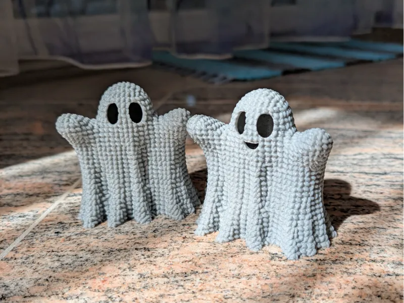 knotted halloween ghost