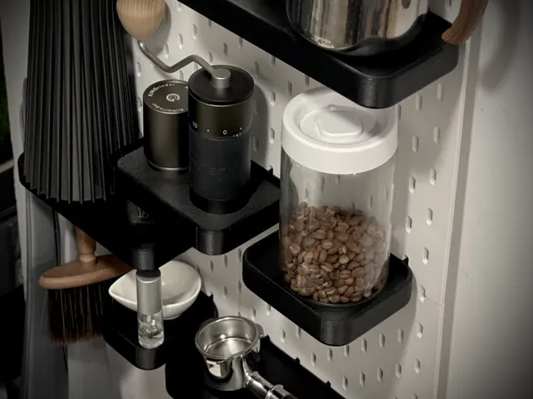 Plateaux design pour panneau IKEA Skådis