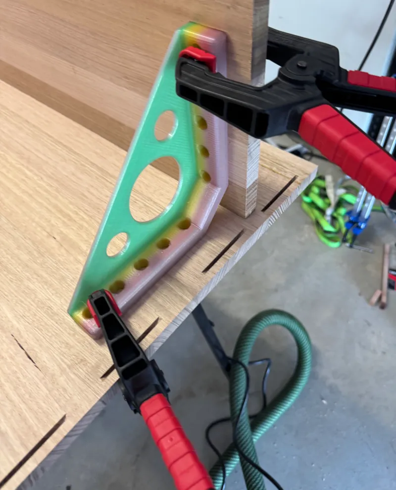 Mitre Clamp Square 