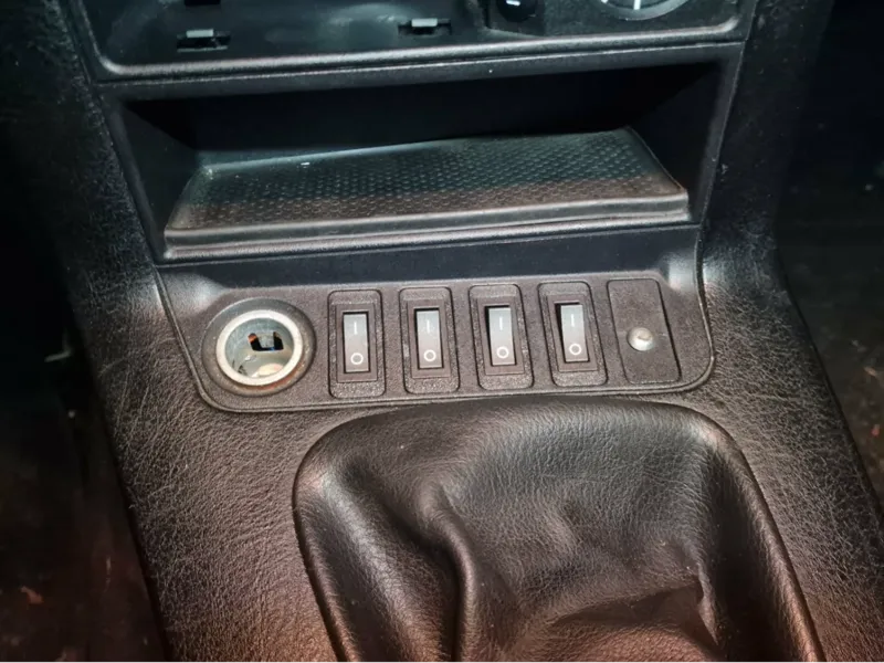 e36 switches mount - non-led (different size)