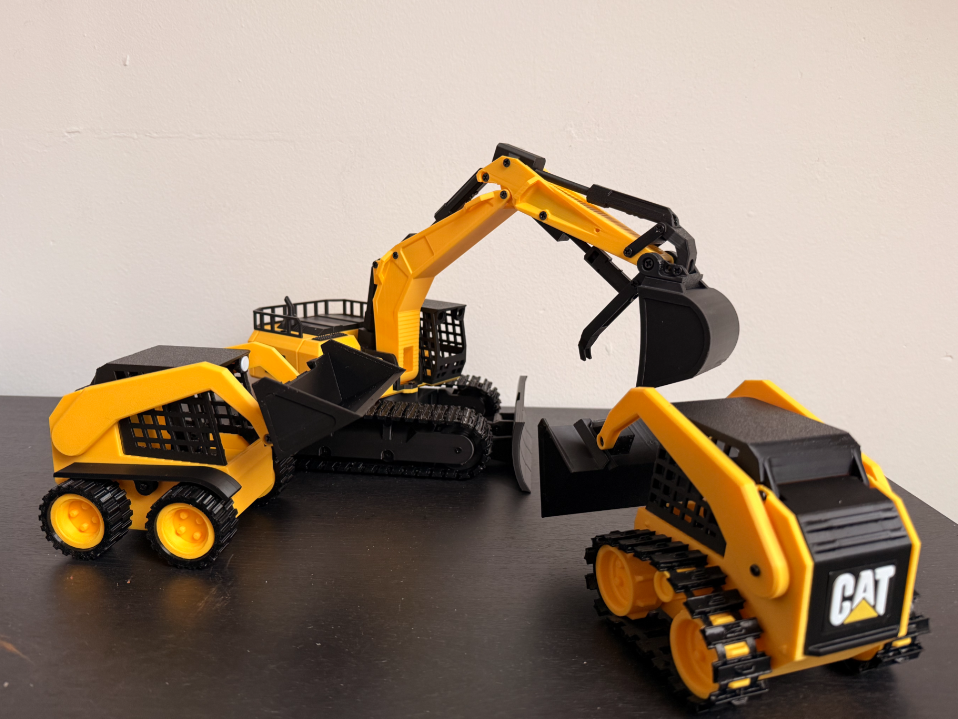 Manual toy version of the Skidstear v3.0
