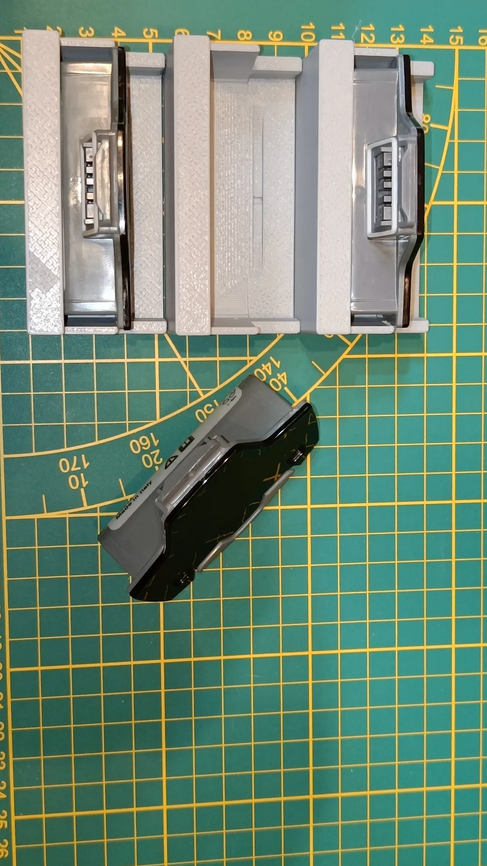 Manni Maker Battery Storage Kärcher Window Vac by matra-manni MakerWorld: Download ...