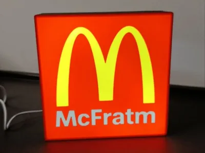 McFratm – Lightbox Meme Edition 